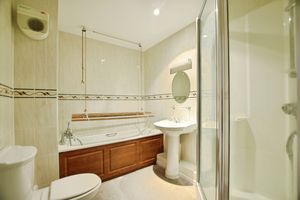 Photo 7- click for photo gallery